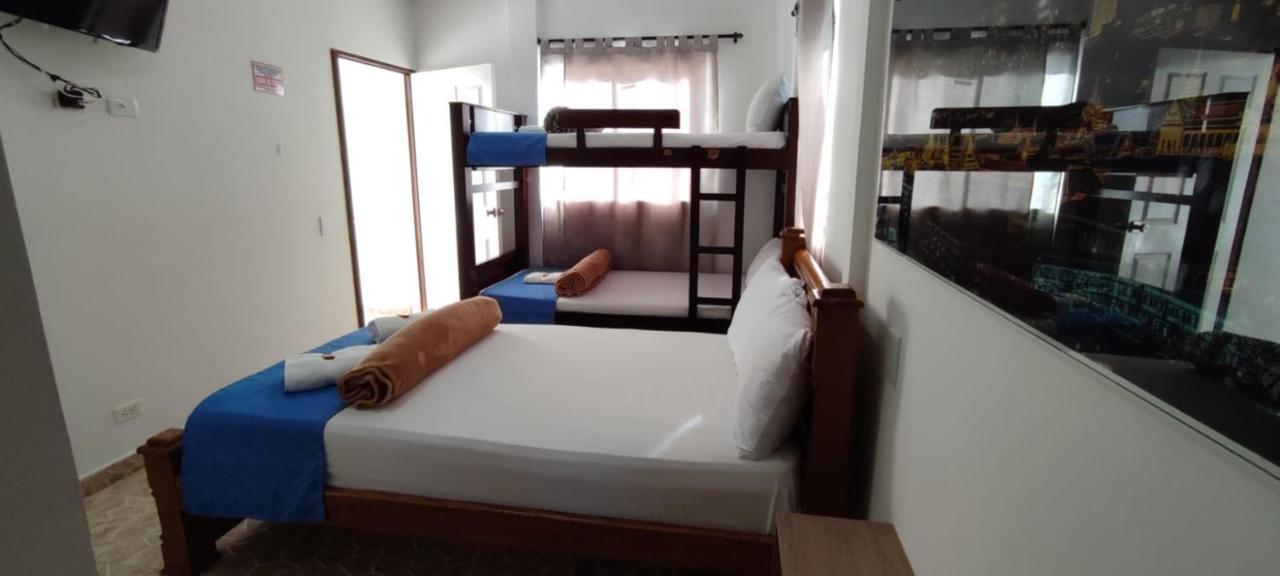 Finca Hotel Zona Franca Рионегро Экстерьер фото